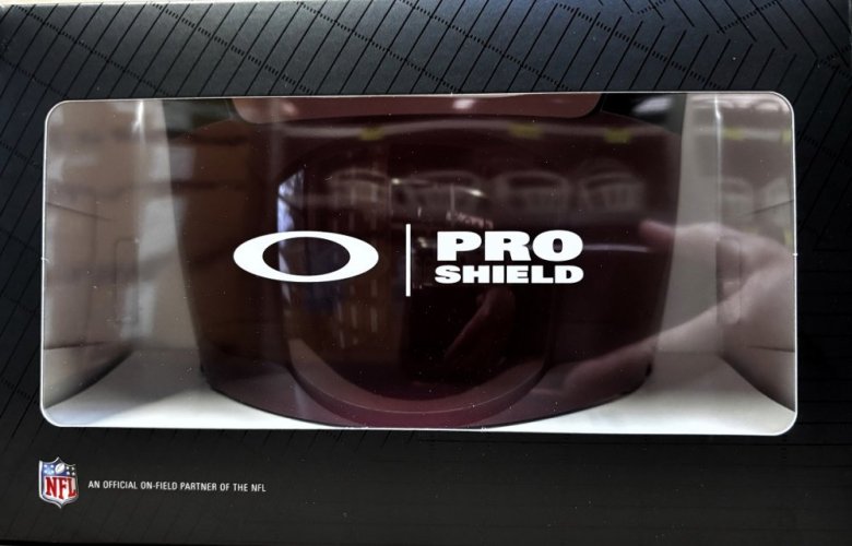 Oakley Football Pro Prizm™ Gridiron Shield